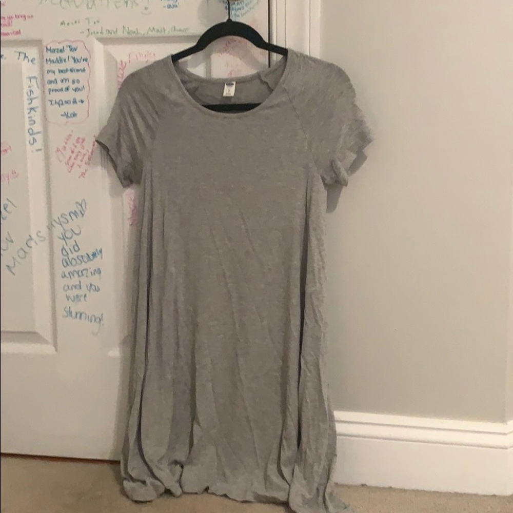 Gray tshirt dress!